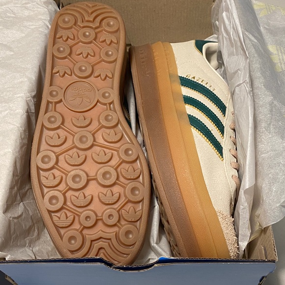 NEW Adidas Gazelle Bold Cream and Teal Sneakers - Picture 3 of 3